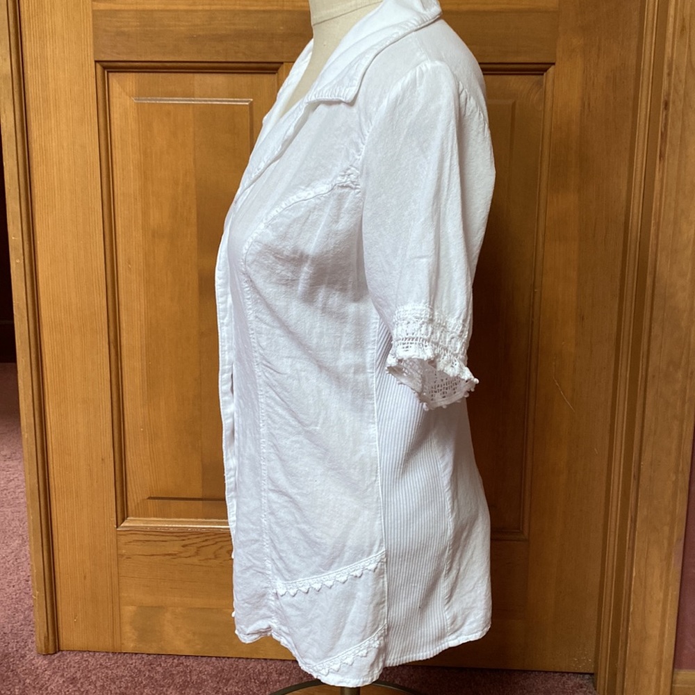 White cotton fitted blouse - Picture 2 of 6